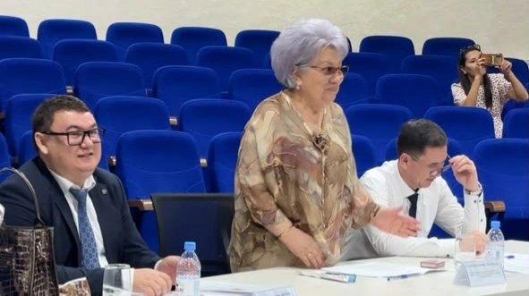 Ұлттық домбыра күні: Астанада 10 мың оқушы челлендж жолдады