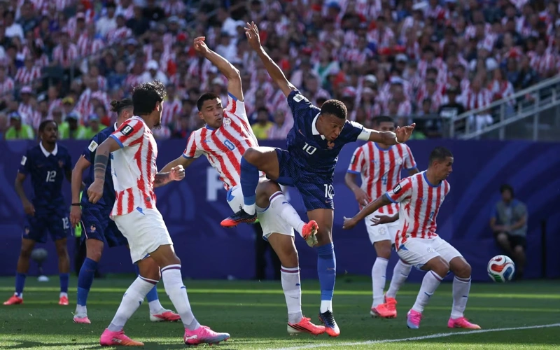 Mbappé sends France into World Cup quarter-finals