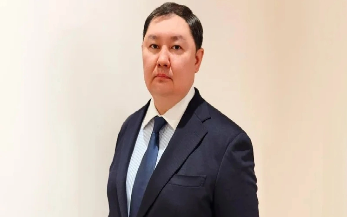Елнар Бекенұлы УАХИТОВ