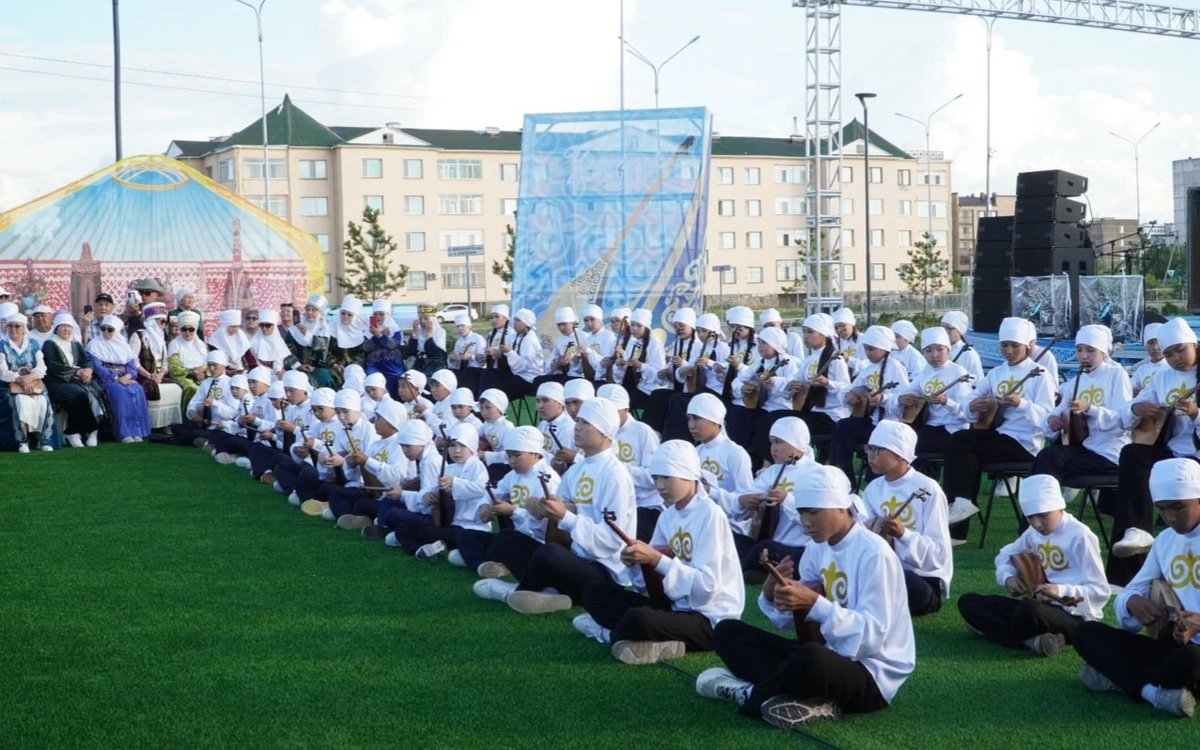 Национальный день домбры отметили в Кокшетау