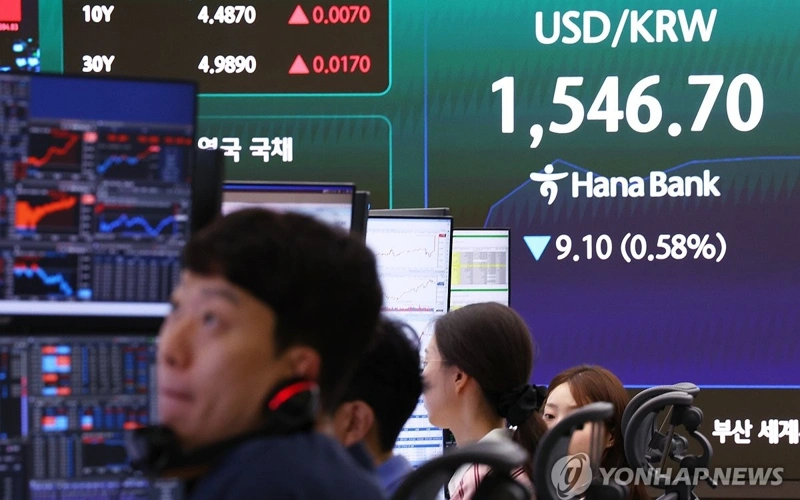 S. Korea launches around-the-clock FX trading, vows to improve access to won