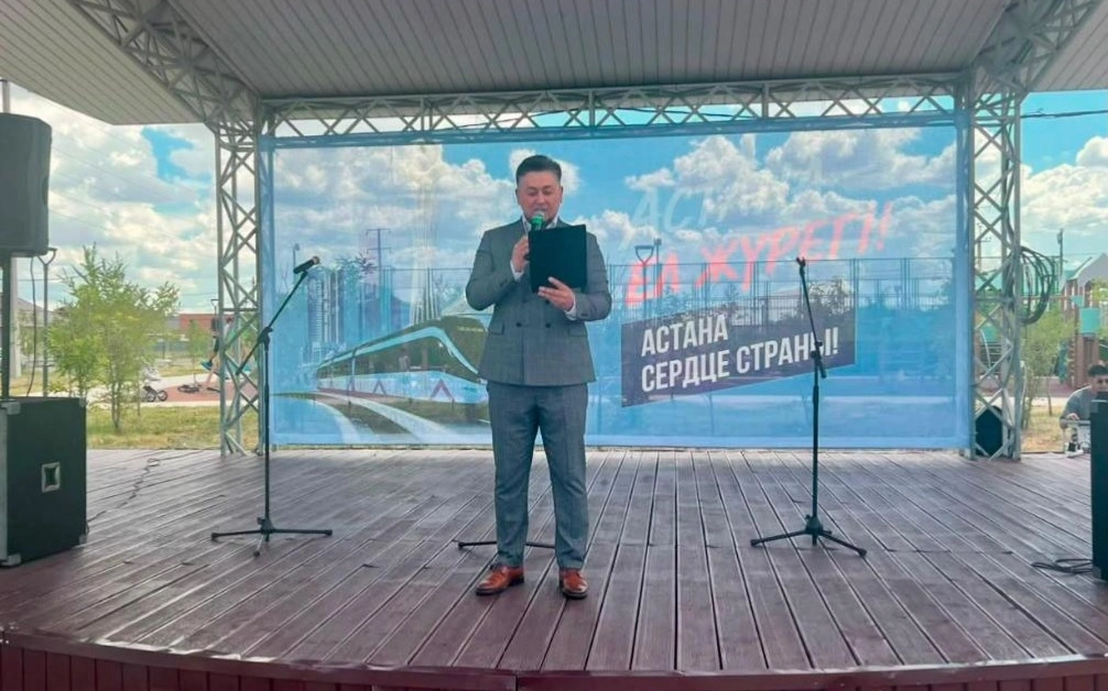 Астана күні: елорданың алты ауданында жұлдыздар өнер көрсетіп жатыр