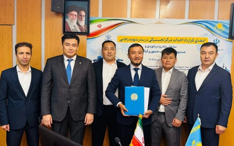 Kazakhstan to build logistics terminal at Iran’s largest port