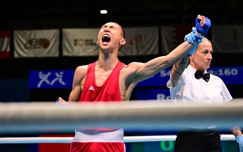 Шесть казахстанских боксеров вышли в четвертьфинал чемпионата Азии U19