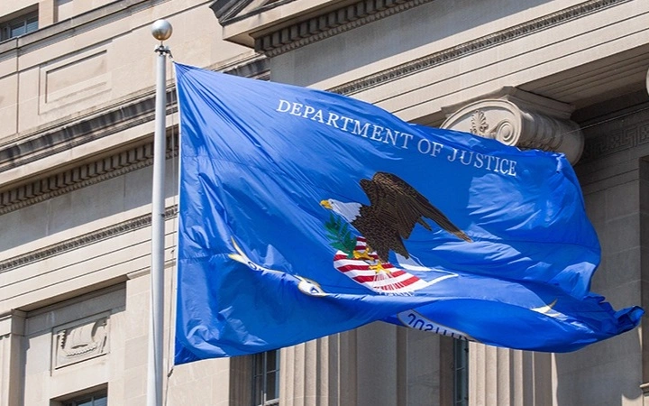 Минюст США предупредил об уголовной ответственности за голосование неграждан