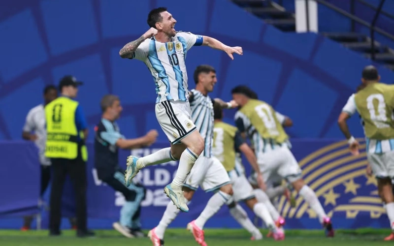 Argentina rally past Egypt to reach World Cup quarter-finals