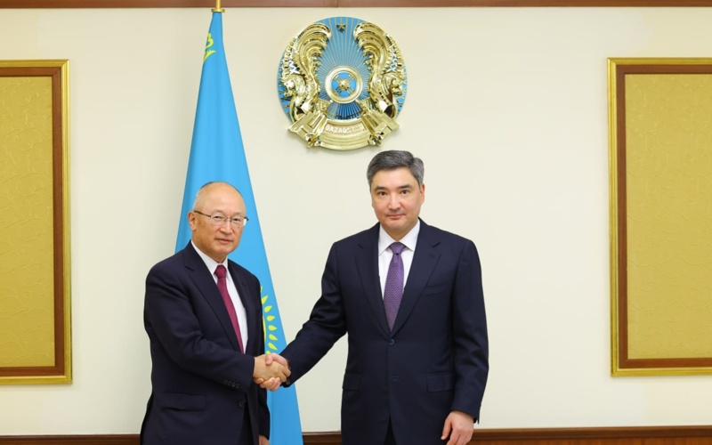 Prime Minister of Kazakhstan Olzhas Bektenov on Thursday met with a delegation of the Japan Business Federation (Keidanren) Prime Minister of Kazakhstan Olzhas Bektenov on Thursday met with a delegation of the Japan Business Federation (Keidanren) led by Chairman of the Board of Directors of Mitsui O.S.K. Lines Takeshi Hashimoto