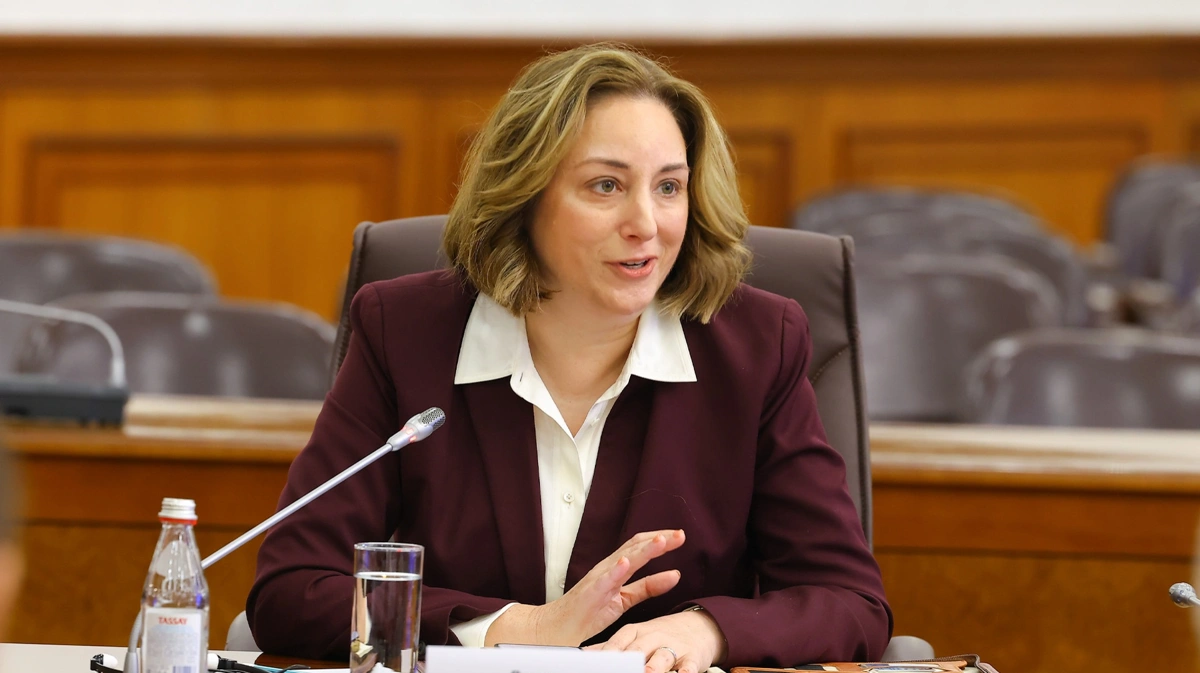 Новая Конституция определила дальнейший курс развития страны &mdash; Бектенов