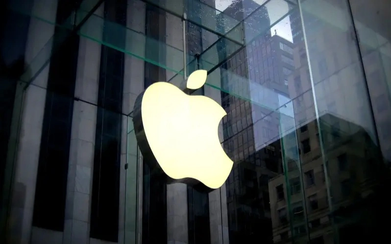 Apple подала в суд на OpenAI из-за кражи коммерческой тайны