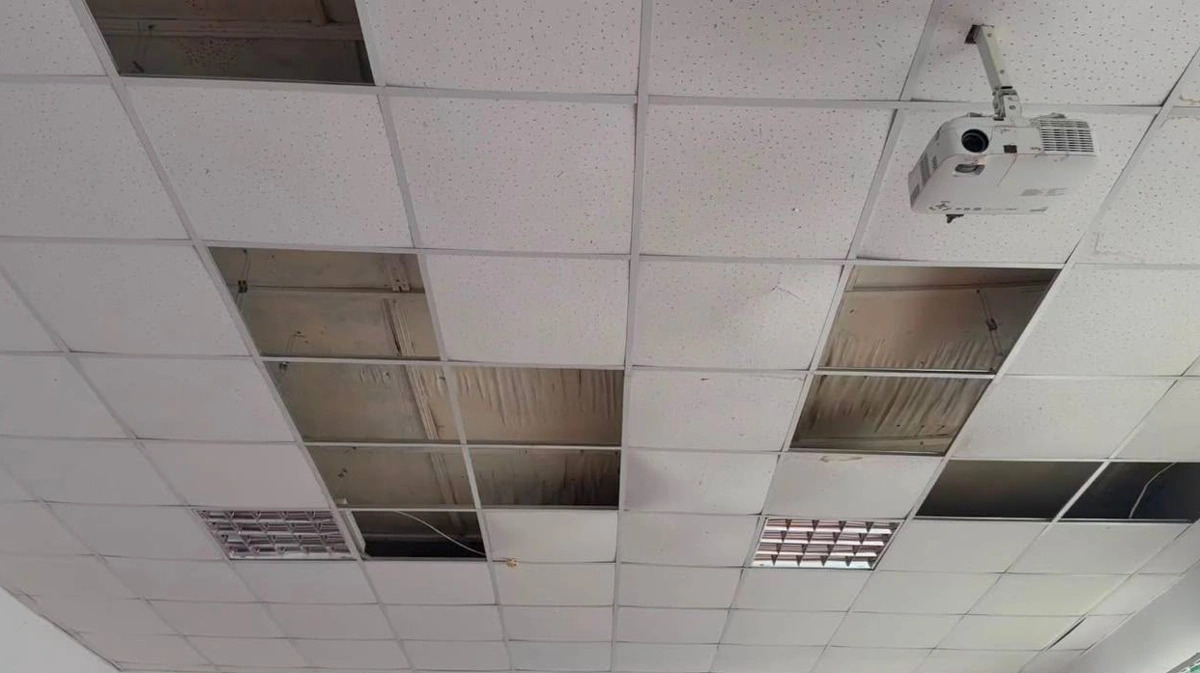 Ақтөбеде дауыл кезінде бүлінген білім беру ғимараттары жаңа оқу жылына дейін жөнделе ме