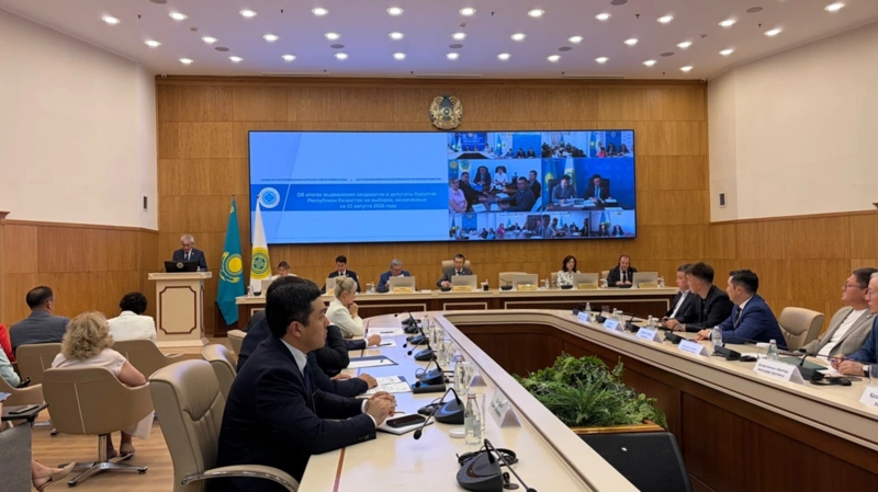 Құрылтай сайлауында жеті партиядан 546 кандидат бақ сынайды