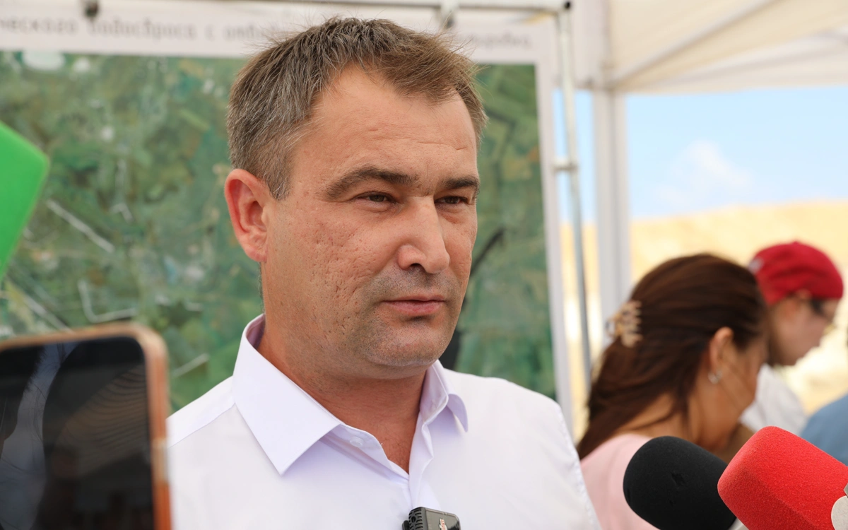 Александр Попов