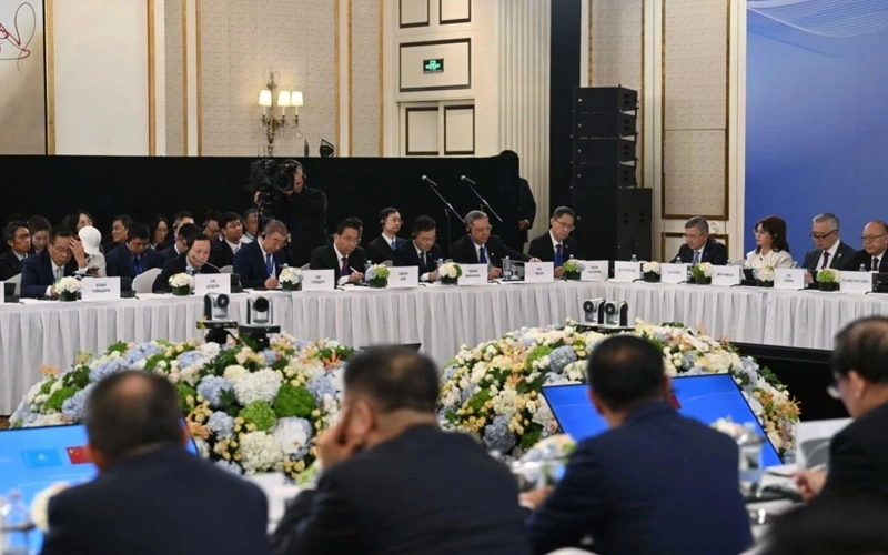 Tokayev presents Kazakhstan’s digital priorities and Data Center Valley project in Shanghai