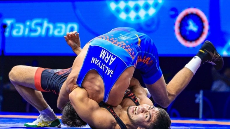 Dinmukhammed Koshkar claims bronze in UWW Ranking Series tournament in Hungary