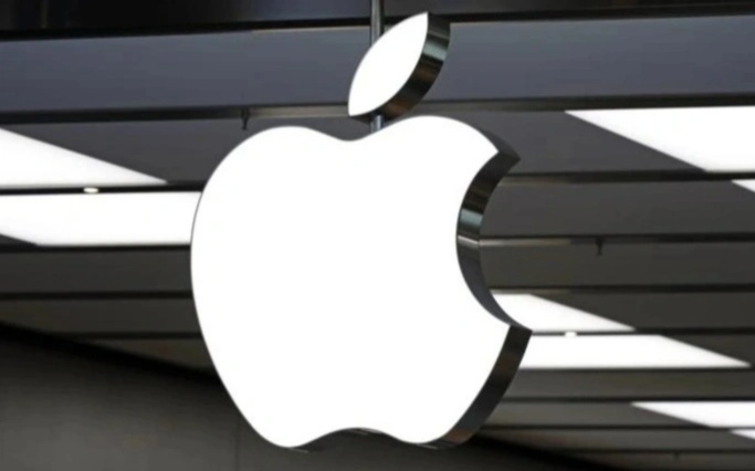 Apple briefly overtakes Nvidia as world’s most valuable company