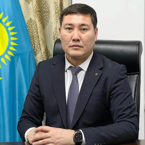 Медет Усаин