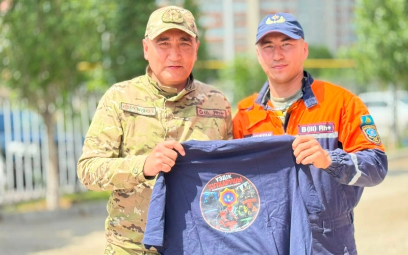 «Бір минутта ауладан шығуымыз керек»: Ақтөбелік құтқарушының бір күні 