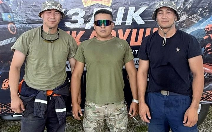 &laquo;Bir mınýtta aýladan shyǵýymyz kerek&raquo;: Aqtóbelik qutqarýshynyń bir kúni 