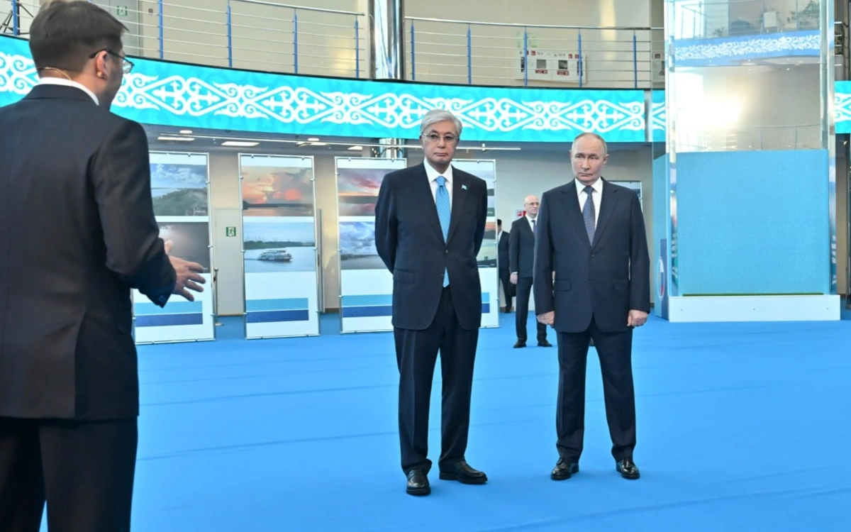 Тоқаев пен Путин Smart Cargo және AI Jol цифрлық жобаларымен танысты