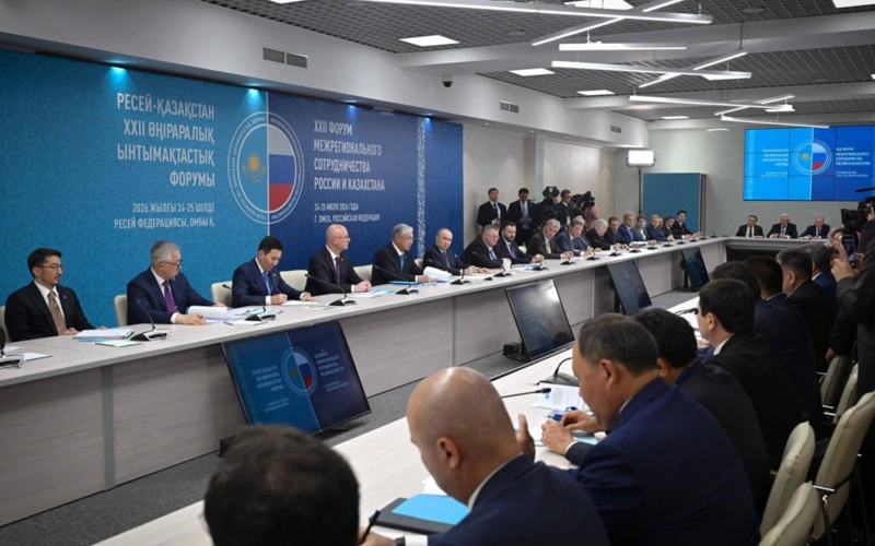 Тоқаев шекара маңындағы өңірлер үшін көлік және туризм байланысын дамытудың маңызын атап өтті