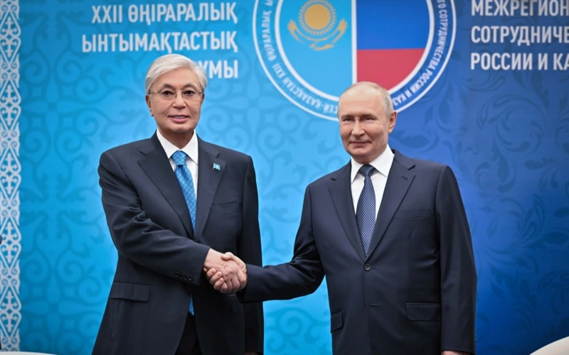 Касым-Жомарт Токаев провел встречу с Владимиром Путиным