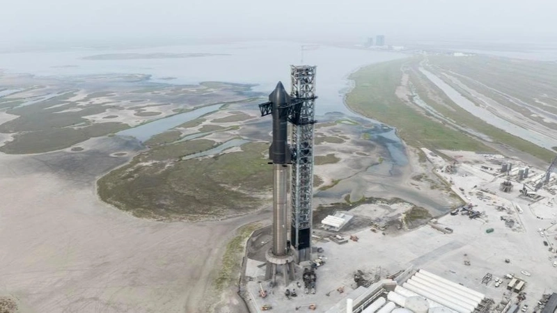 SpaceX completes Starship's 13th flight test