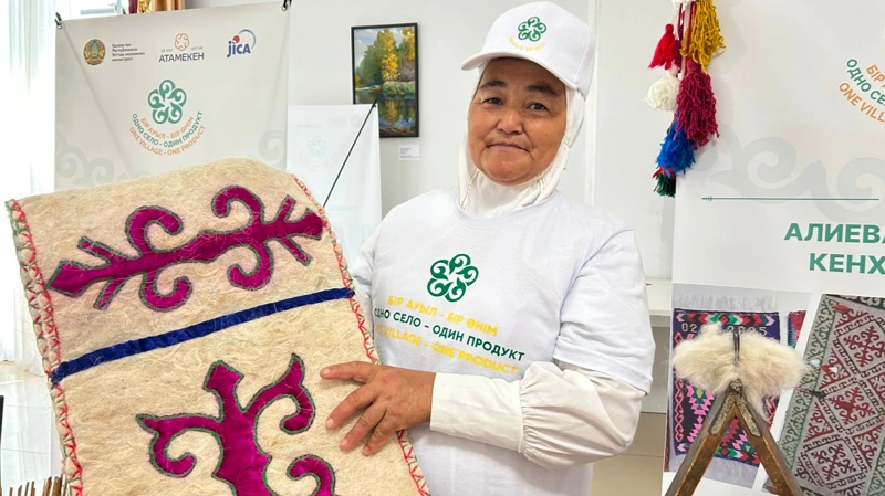 Киіз қайта сұранысқа ие — ақтөбелік шебер 
