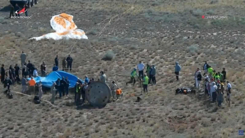 Soyuz MS-28 crew lands in Kazakhstan Soyuz MS-28 crew lands in Kazakhstan