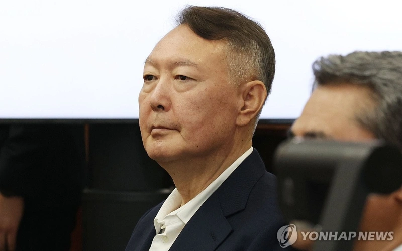 Yoon Suk Yeol