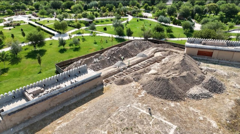 Fortress wall near Yassawi Mausoleum to be restored by year-end