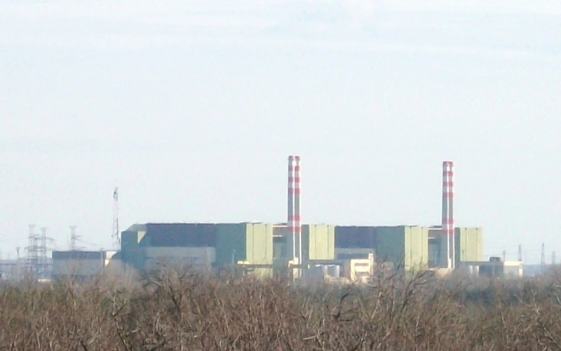 Hungary shuts down reactor as Danube hits record low