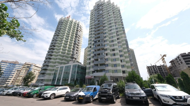 Алматинцы смогут бесплатно парковать автомобили рядом с домом