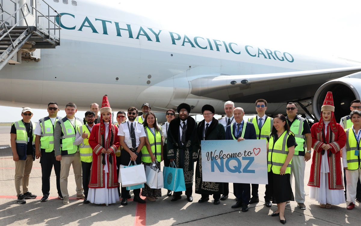 рейс Cathay Pacific Cargo грузовой самолет