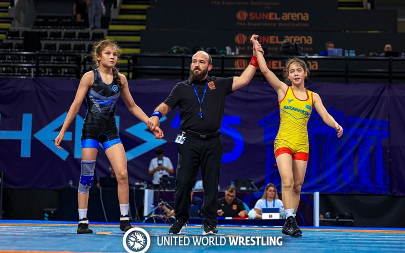 Қазақстан әйелдер күресінен U17 әлем чемпионатын екі медальмен аяқтады