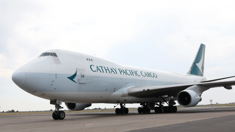 Cathay Pacific Cargo самолет грузовой