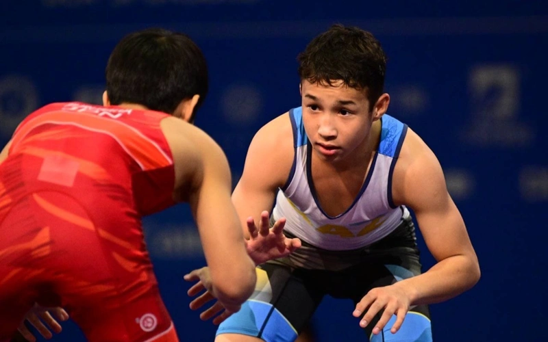 Bakdaulet Agabek wins U17 freestyle wrestling world title