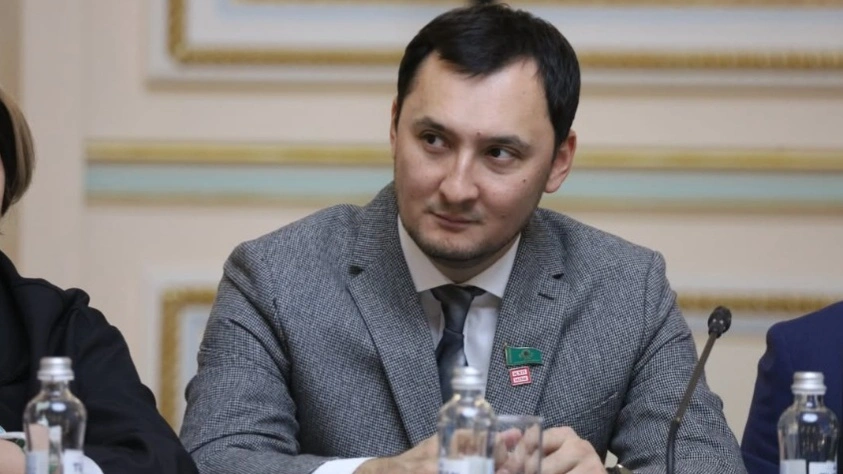 Бейбіт Болатұлы ҚҰСАЙЫНОВ