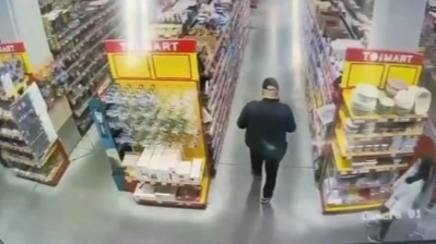 Жетісу облысында ер адам бір ай ішінде дүкеннен 600-ден астам шоколад ұрлаған 