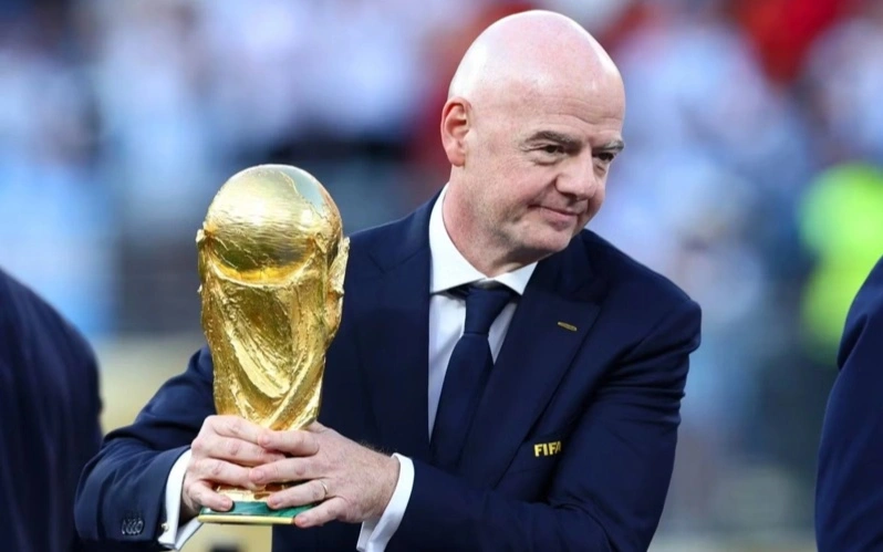Еуропа Инфантиноны FIFA президенттігіне қайта сайлауға қарсы