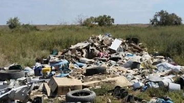 Экологи выявили 20 стихийных свалок в Жезказгане