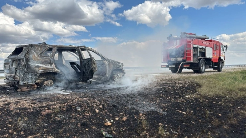 Астана – Павлодар автожолында жеңіл көлік өртеніп кетті 
