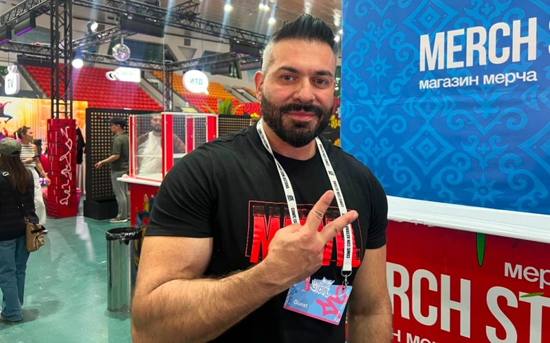 Художник Marvel и DC рассказал о работе над Batman и впечатлениях от Казахстана