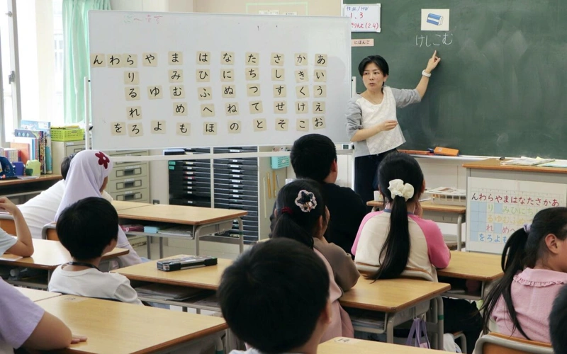 Japan to expand language support for foreign children