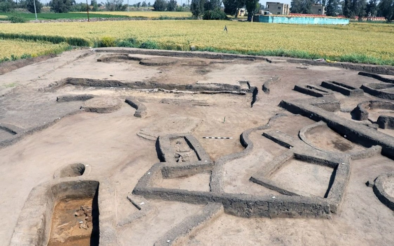 Egypt discovers ancient burial ground in Nile Delta