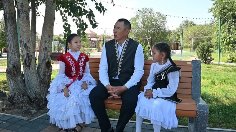 Abaı kúnine arnalǵan is-sharalarǵa myńnan asa áskerı qyzmetshi qatysty