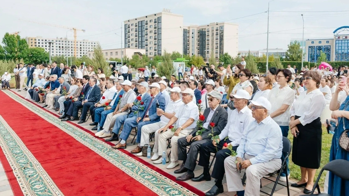 Атырауда Абай мұрасы ұлықталған әдеби-сазды кеш өтті