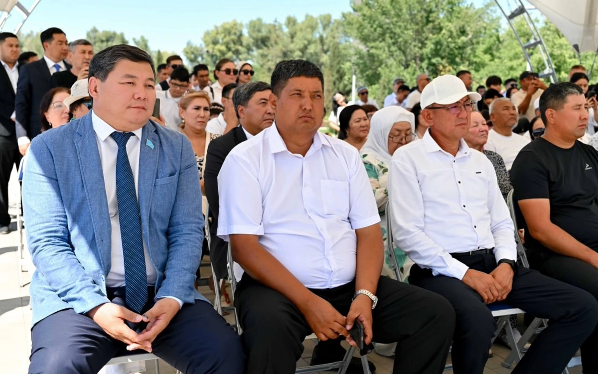 Семейдегі Рәміздер алаңы