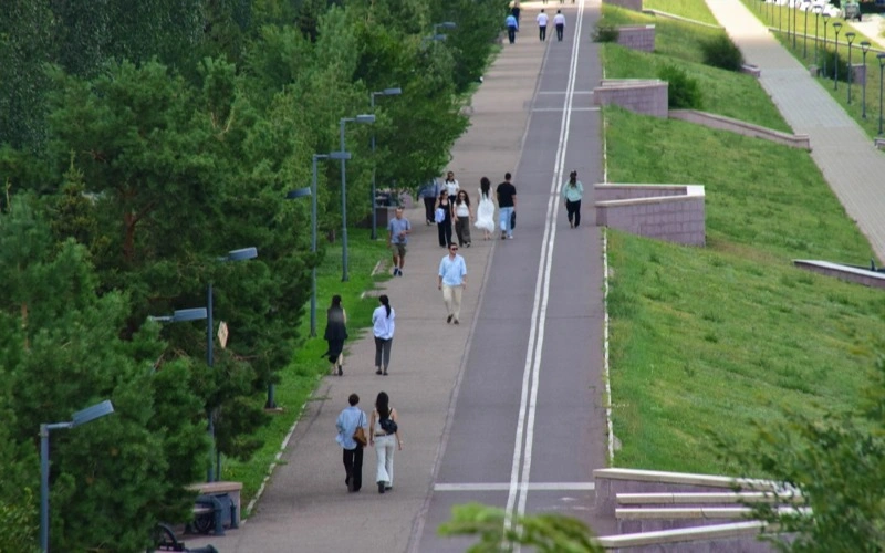 Heavy rain and temperatures up to +44°C forecast across Kazakhstan
