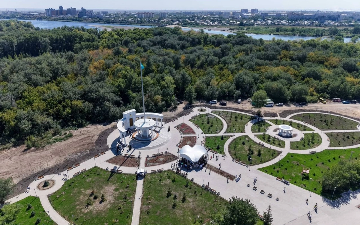 Семейдегі Рәміздер алаңы