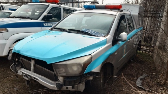 Разбитые полицейские авто выставили на торги в Алматы